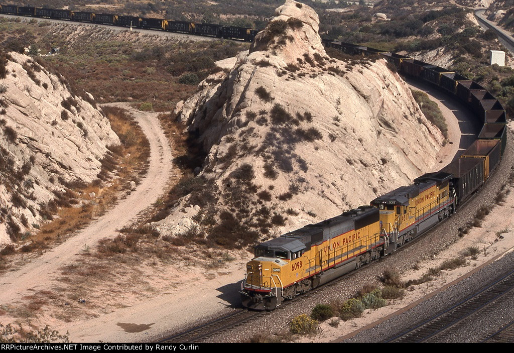 UP 6098 East on Cajon Pass